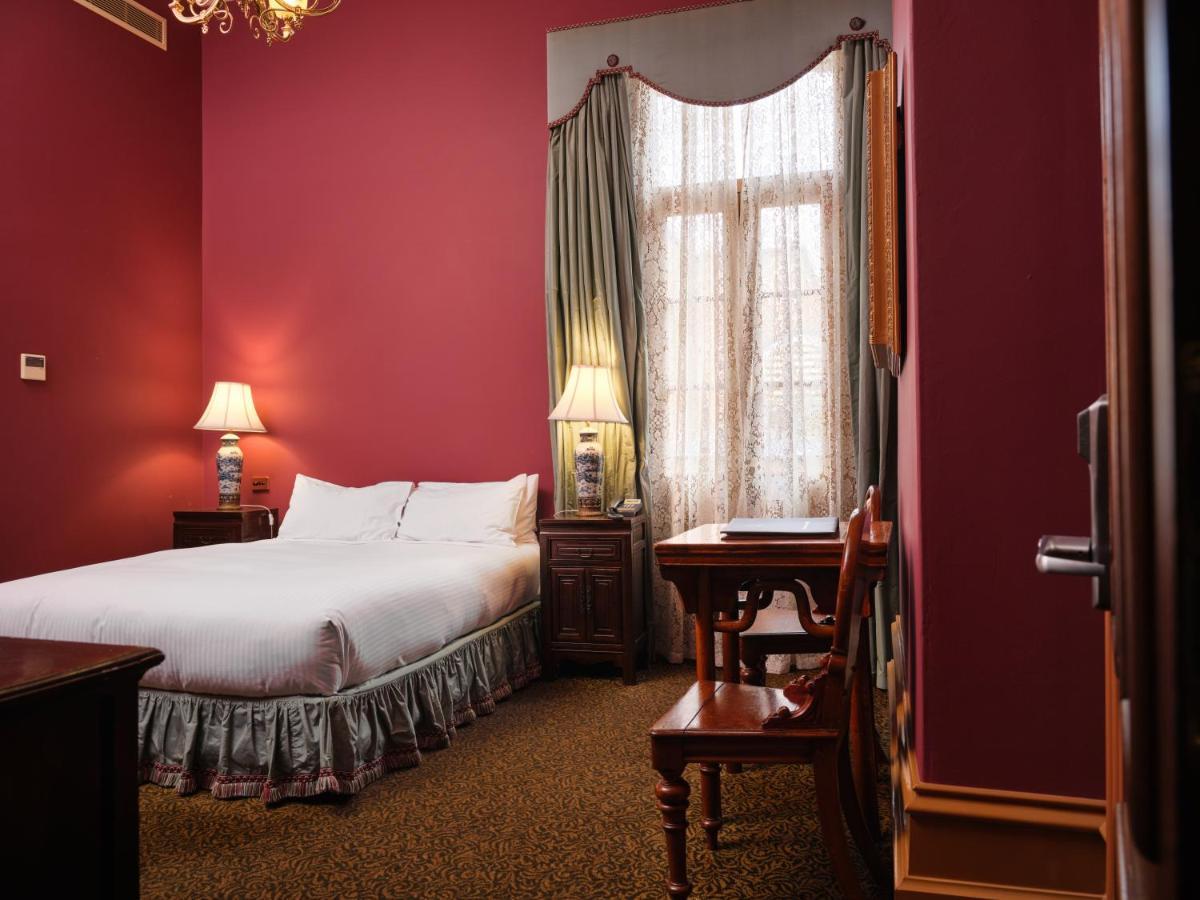 Craig'S Royal Hotel Ballarat Exterior foto A room at the hotel